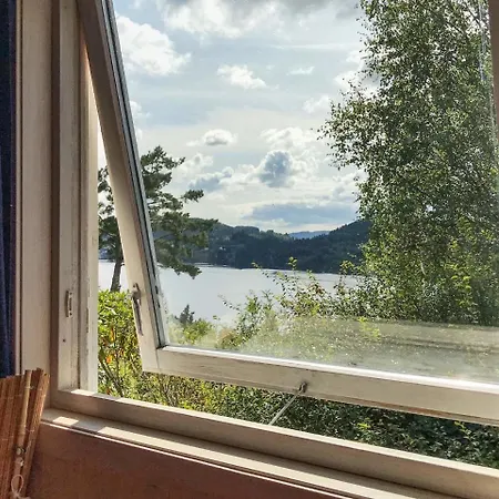 Nyaraló Holiday Seim *